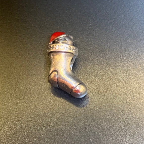 Teddy bear in a Christmas stocking Pandora charm - Picture 2 of 3